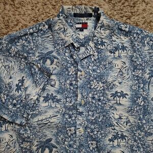 VTG Tommy Hilfiger Hawaiian Men Sz M Short Sleeve Button Up Shirt‎